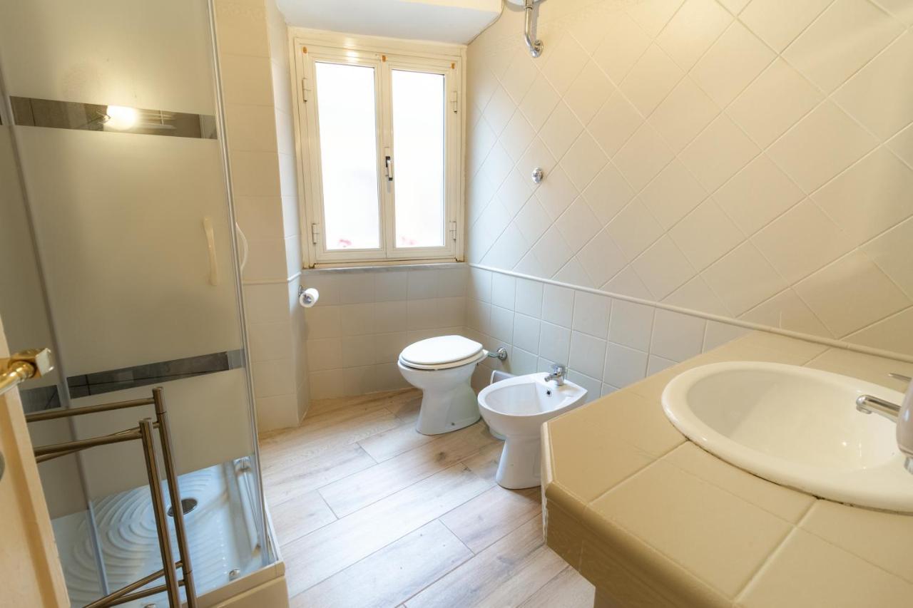 Trastevere Four Seasons Trilussa 2 Rom Exteriör bild